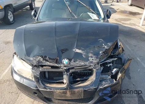 2011 BMW 328I xDrive z USA, uszkodzony, nr VIN WBAPK5G59BNN24354